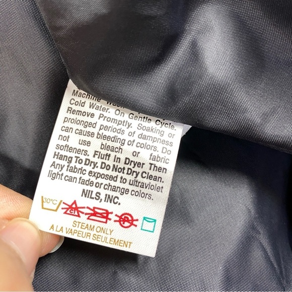 Vintage Nils Skiwear Puffer Long Jacket Size 12 Red Down 550Fill USA - Picture 15 of 16